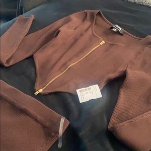 Brand new two piece set !